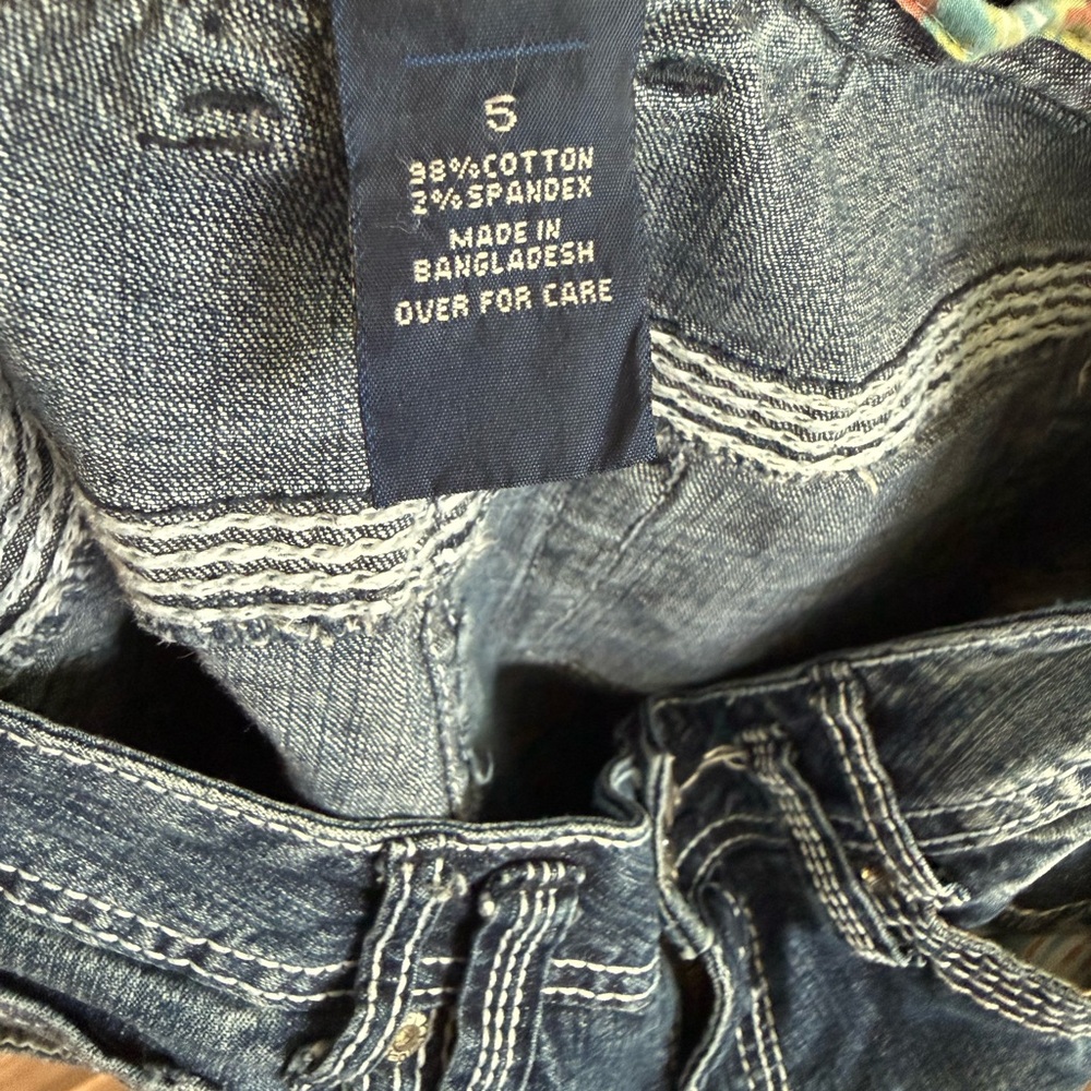 Amethyst Jeans Dark Blue Cropped Denim - Picture 8 of 8